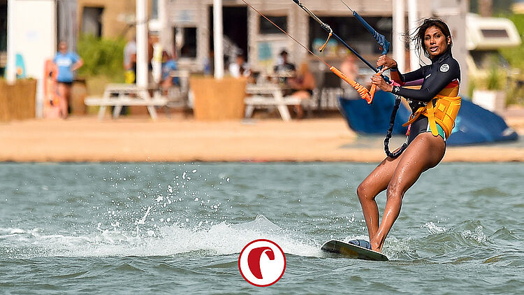 Evento en la escuela de kitesurf de Sicilia (Italia)
