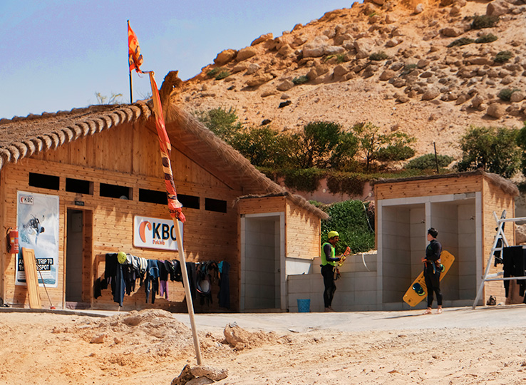 Deposito Materiale Kitesurf Dakhla KBC Marocco Servizio Attrezzature