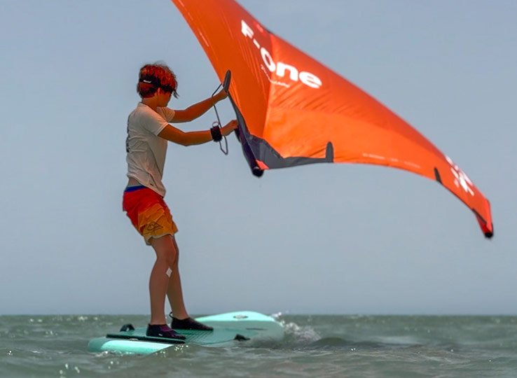 Wingfoil course for children