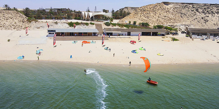 Kitecenter für Kinder KBC Dakhla in der Lagune von Dakhla