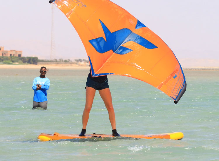 Corso Principianti Wingfoil KBC El Gouna - Scuola Sport Acquatici Mar Rosso