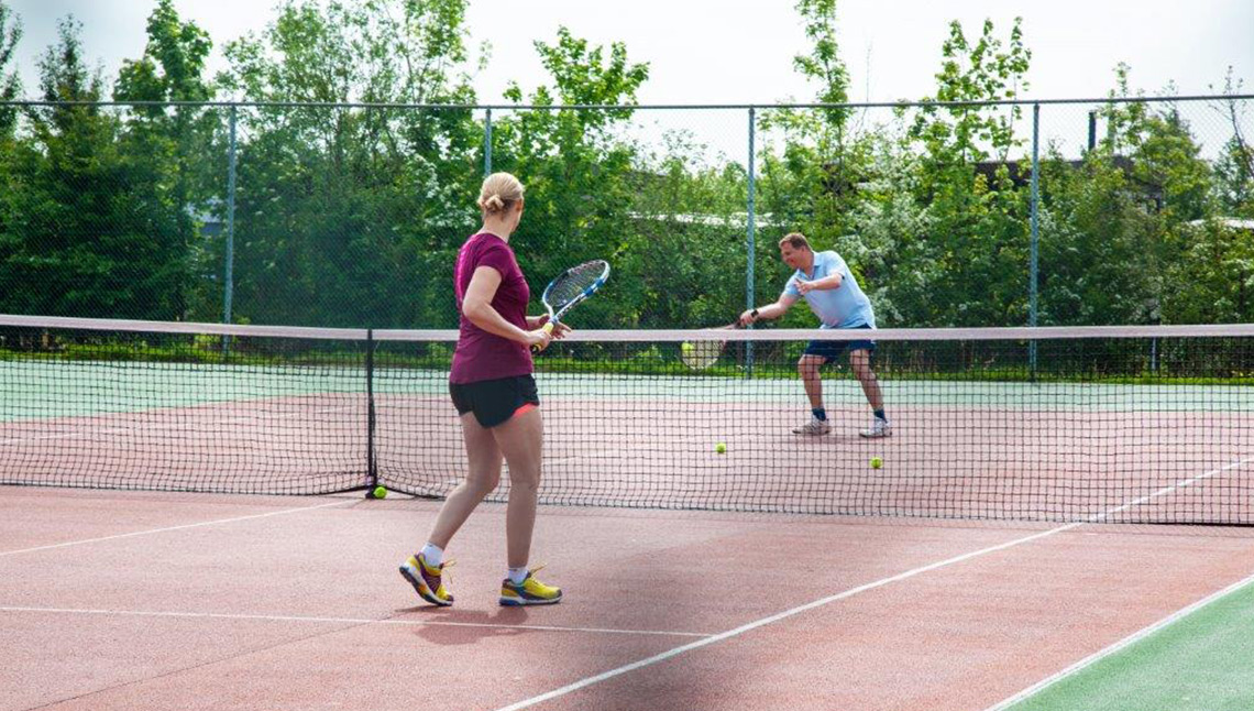 Tennis at Hindeloopen Camping - KBC Kitesurf Center Recreational Activities Holland