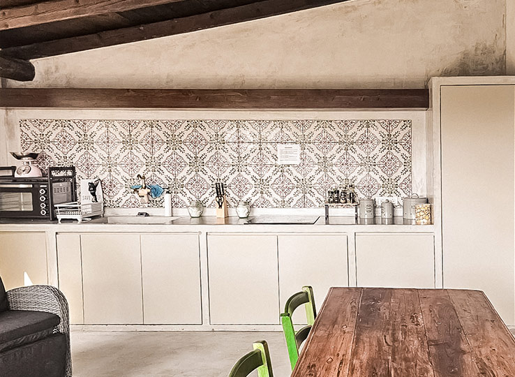 Cucina della Villa Vajarassa Lo Stagnone Guesthouse