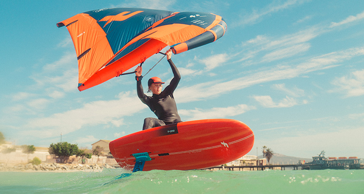Scuola wingfoil internazionale vacanze sport acquatici viaggio KBC