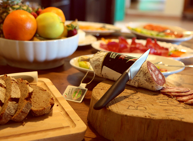 Delizie locali fresche e frutta - perfetto dopo una giornata di kitesurf in spiaggia